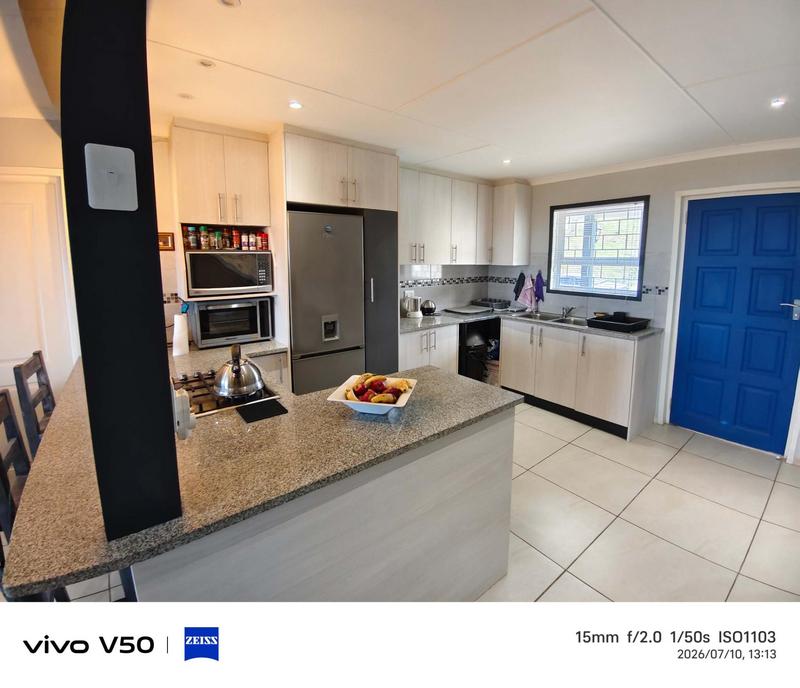 3 Bedroom Property for Sale in Hartenbos Heuwels Western Cape